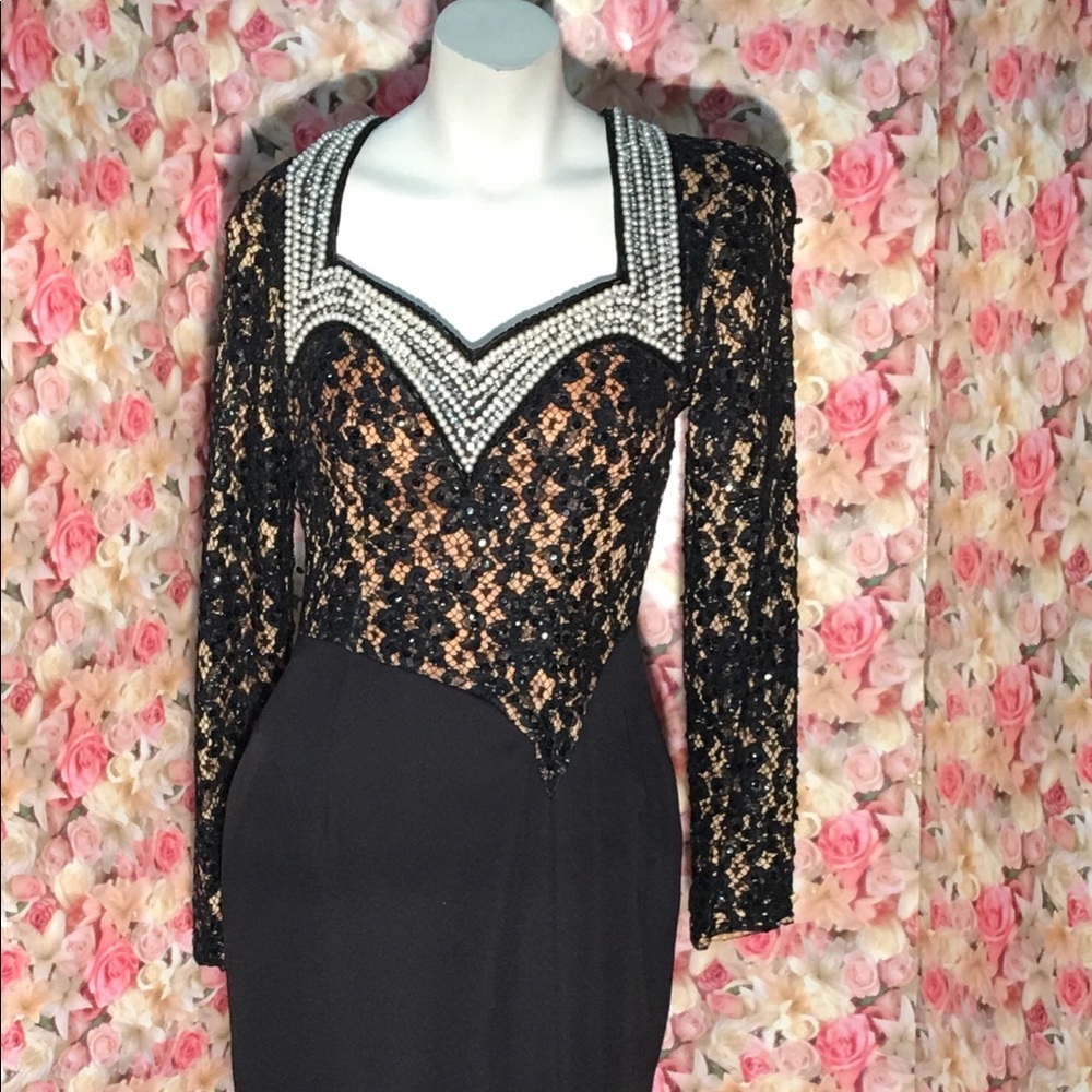 Gorgeous black evening dress.  V-neck pearls.
